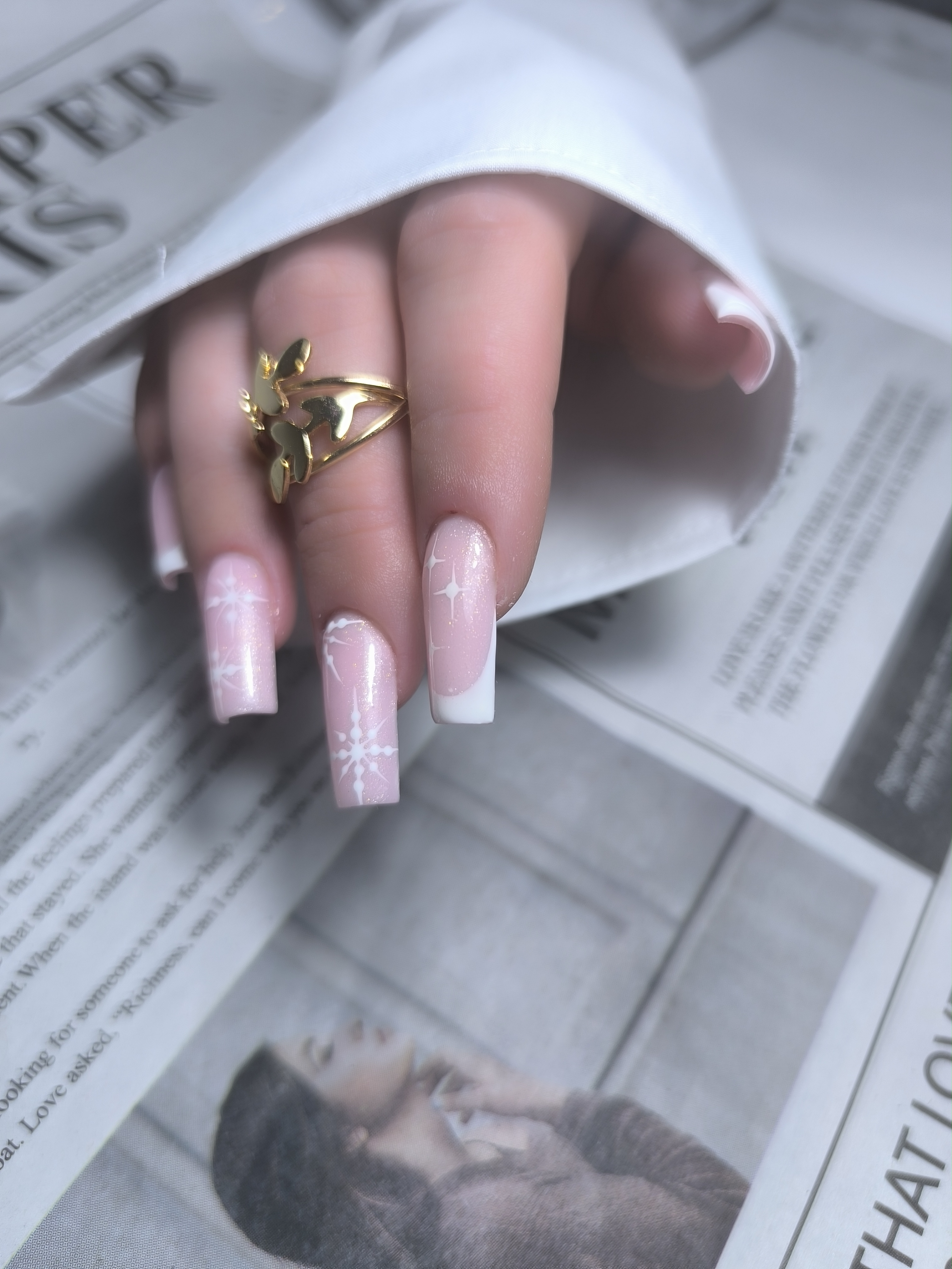 Zabieg parafinowy i piękne paznokcie hybrydowe - Studio WOW Suwałki